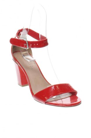 Sandale Tamaris, Mărime 39, Culoare Roșu, Preț 200,00 Lei