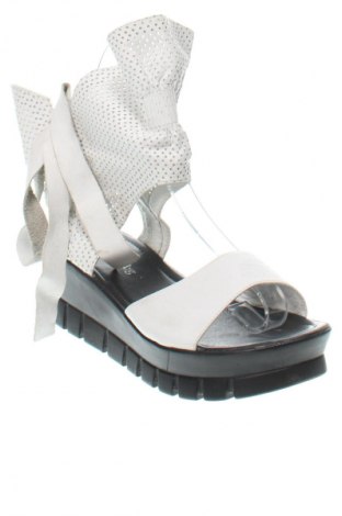 Sandale Unbranded, Mărime 40, Culoare Alb, Preț 200,00 Lei