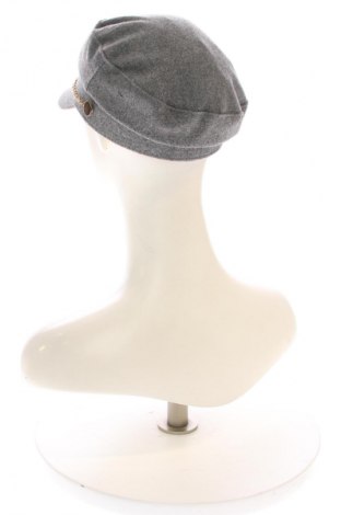 Шапка Calliope, Цвят Сив, Цена 13,69 лв.