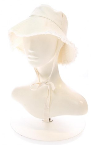 Шапка H&M, Цвят Бял, Цена 14,06 лв.