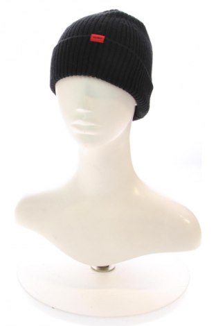 Шапка Hugo Boss, Цвят Черен, Цена 88,16 лв.