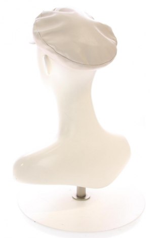 Шапка Marella, Цвят Бежов, Цена 41,06 лв.