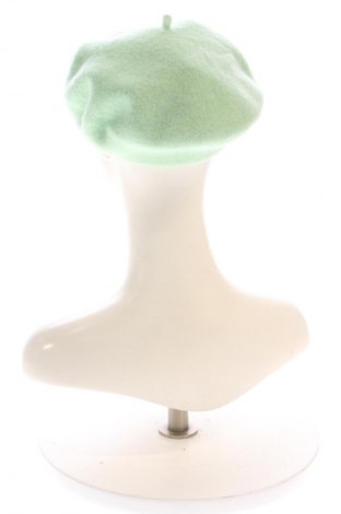 Шапка Monki, Цвят Зелен, Цена 24,00 лв.