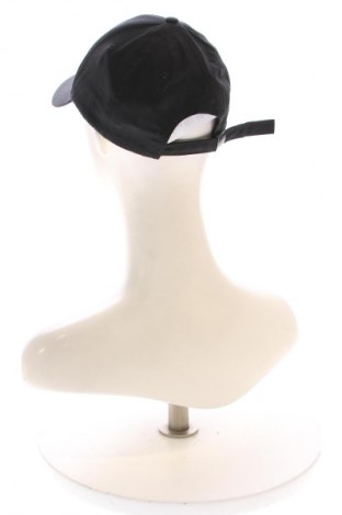 Шапка Tommy Hilfiger, Цвят Черен, Цена 35,27 €