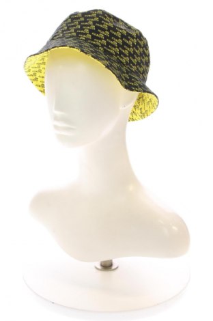 Шапка Unbranded, Цвят Многоцветен, Цена 23,06 лв.