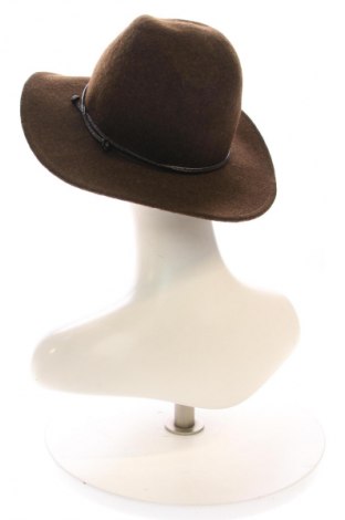 Шапка Unbranded, Цвят Кафяв, Цена 24,04 лв.