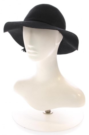 Шапка Unbranded, Цвят Черен, Цена 23,09 лв.