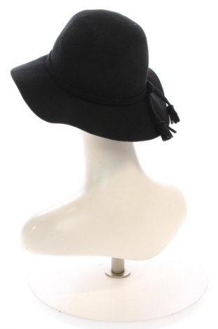 Шапка Unbranded, Цвят Черен, Цена 23,09 лв.