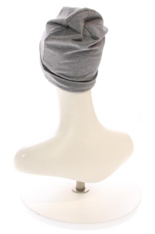 Шапка Zara, Цвят Сив, Цена 13,69 лв.