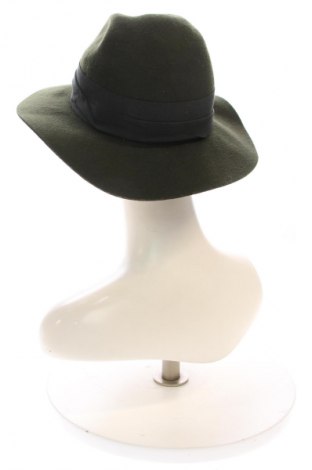 Шапка Zara, Цвят Зелен, Цена 30,71 лв.