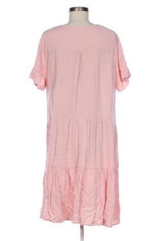 Latzkleid Sirup, Größe XXL, Farbe Rosa, Preis 24,55 €