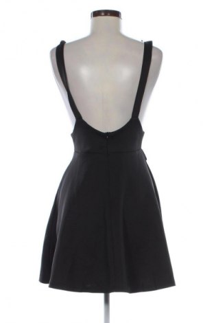 Сукман Yoins, Размер S, Цвят Черен, Цена 29,33 лв.