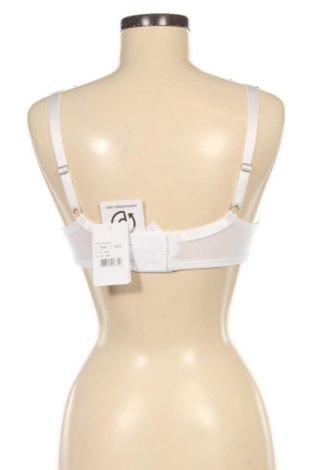 Сутиен Hanro, Размер S, Цвят Бял, Цена 93,99 лв.