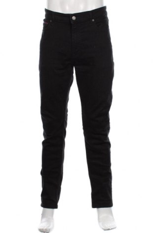 Pánské džíny  Tommy Hilfiger, Velikost L, Barva Černá, 90% bavlna, 8% jiné tkaniva , 2% elastan, Cena  1 870,00 Kč