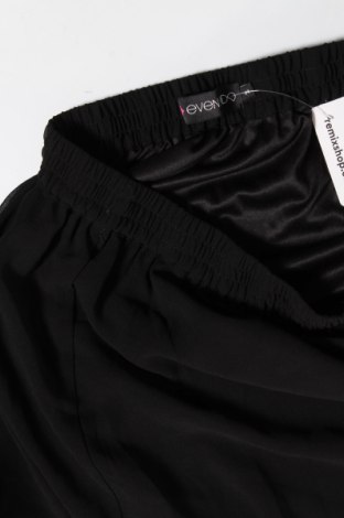 Φούστα Even&Odd, Μέγεθος S, Χρώμα Μαύρο, Πολυεστέρας, Τιμή 11,30 €