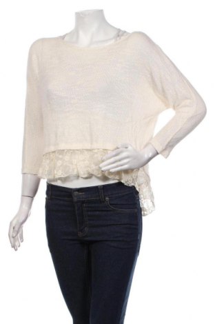 Дамски пуловер Almost Famous, Размер L, Цвят Екрю, 68% памук, 32% полиестер, Цена 32,40 лв.
