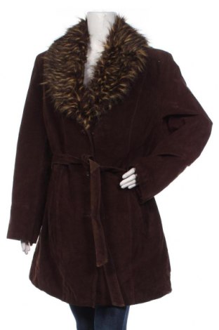 Дамско палто от естествен велур, Размер XXL, Цвят Кафяв, Цена 69,60 лв.