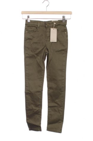 Детски панталон Mango, Размер 8-9y/ 134-140 см, Цвят Зелен, 67% памук, 30% тенсел, 3% еластан, Цена 16,52 лв.