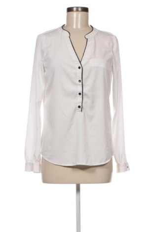 Дамска блуза Jacqueline De Yong, Размер S, Цвят Бял, Цена 19,00 лв.