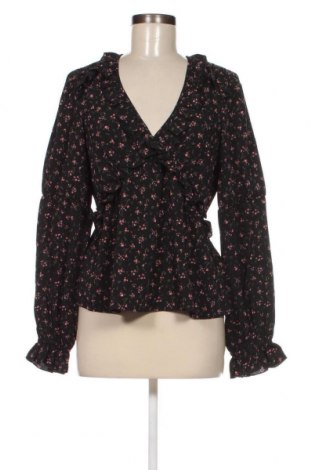 Γυναικεία μπλούζα NA-KD, Μέγεθος XS, Χρώμα Πολύχρωμο, Τιμή 3,71 €
