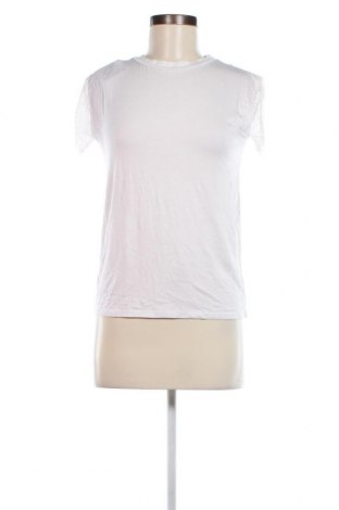 Damen Shirt Pretty Little Thing, Größe XS, Farbe Weiß, Preis 15,98 €