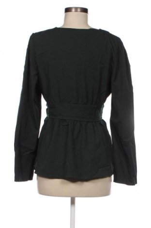 Дамска блуза SHEIN, Размер M, Цвят Зелен, Цена 19,00 лв.