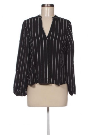 Γυναικεία μπλούζα SHEIN, Μέγεθος XS, Χρώμα Μαύρο, Τιμή 2,00 €