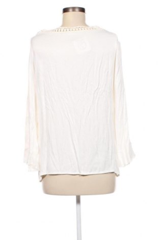 Γυναικεία μπλούζα Transfer, Μέγεθος M, Χρώμα Λευκό, Τιμή 11,75 €
