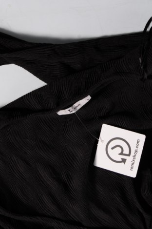 Дамска блуза Tu, Размер M, Цвят Черен, Цена 3,04 лв.