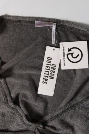Dámska blúza Urban Outfitters, Veľkosť XL, Farba Sivá, Cena  2,60 €