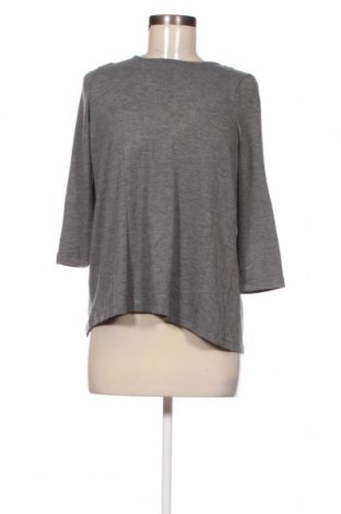 Дамска блуза Vero Moda, Размер XS, Цвят Сив, Цена 3,60 лв.
