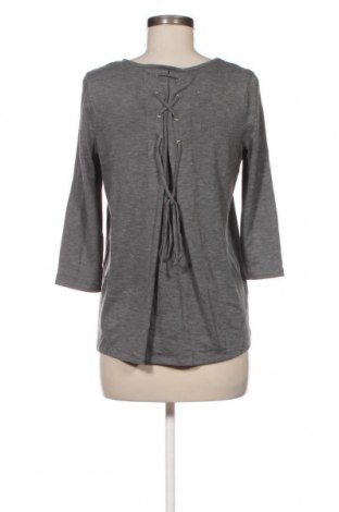 Дамска блуза Vero Moda, Размер XS, Цвят Сив, Цена 3,00 лв.