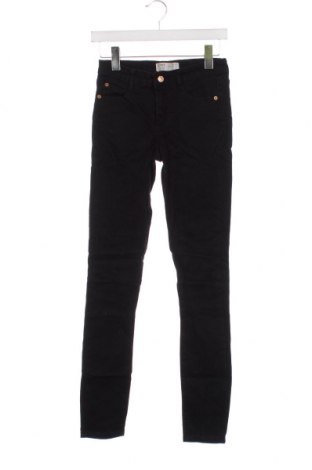 Damskie jeansy Cotton On, Rozmiar S, Kolor Czarny, Cena 92,76 zł