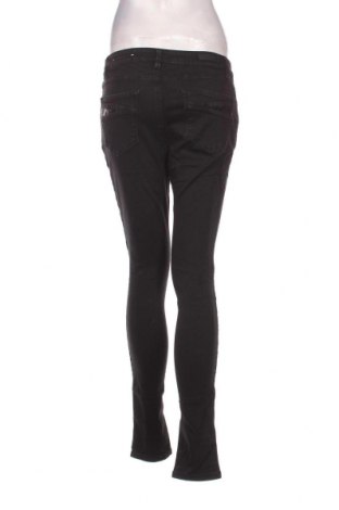 Damen Jeans Opus, Größe M, Farbe Schwarz, Preis 2,25 €