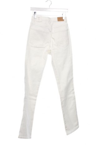 Γυναικείο Τζίν Perfect Jeans By Gina Tricot, Μέγεθος S, Χρώμα Λευκό, Τιμή 7,71 €