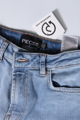 Dámske džínsy  Pieces, Veľkosť M, Farba Modrá, Cena  7,36 €