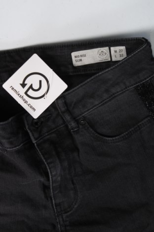 Dámske džínsy  Vero Moda, Veľkosť S, Farba Čierna, Cena  2,31 €
