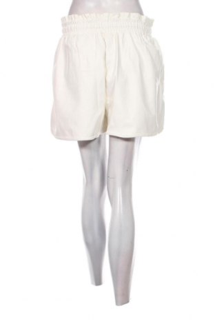 Γυναικείο κοντό δερμάτινο παντελόνι Threadbare, Μέγεθος M, Χρώμα Λευκό, Τιμή 4,95 €