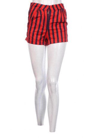 Γυναικείο κοντό παντελόνι, Μέγεθος S, Χρώμα Πολύχρωμο, Τιμή 2,40 €