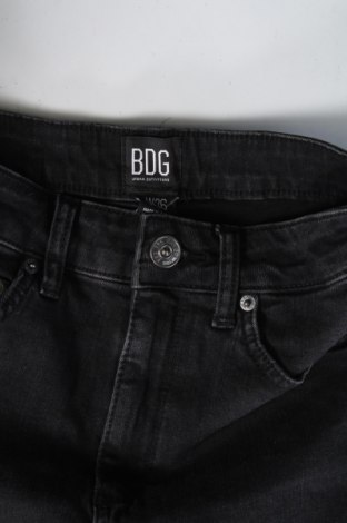 Γυναικείο κοντό παντελόνι BDG, Μέγεθος XS, Χρώμα Γκρί, Τιμή 6,68 €