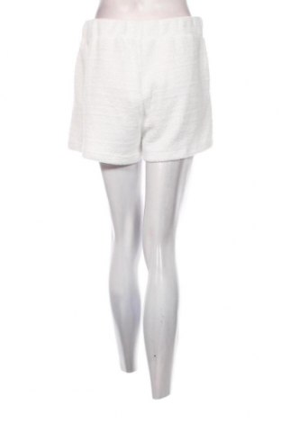 Дамски къс панталон Gina Tricot, Размер L, Цвят Бял, Цена 8,00 лв.