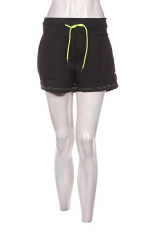 Γυναικείο κοντό παντελόνι One, Μέγεθος S, Χρώμα Μαύρο, Τιμή 25,26 €