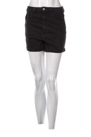 Γυναικείο κοντό παντελόνι Review, Μέγεθος S, Χρώμα Μαύρο, Τιμή 8,91 €