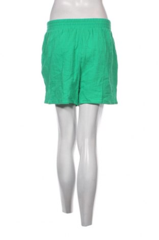 Pantaloni scurți de femei Review, Mărime S, Culoare Verde, Preț 42,63 Lei