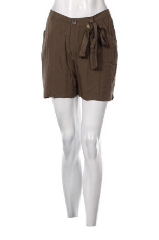 Damen Shorts Smash, Größe S, Farbe Grün, Preis € 9,62