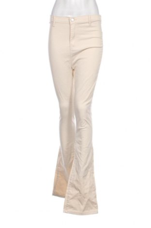 Дамски панталон, Размер M, Цвят Екрю, Цена 11,04 лв.
