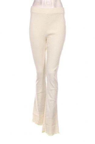 Γυναικείο παντελόνι Bershka, Μέγεθος L, Χρώμα Εκρού, Τιμή 5,45 €