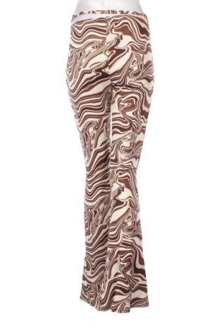 Дамски панталон Bershka, Размер L, Цвят Многоцветен, Цена 10,58 лв.
