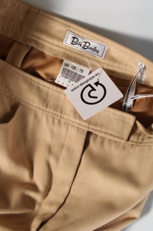 Дамски панталон Betty Barclay, Размер M, Цвят Бежов, Цена 6,37 лв.