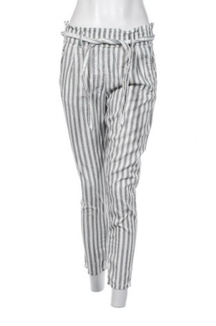 Дамски панталон Clockhouse, Размер S, Цвят Бял, Цена 21,75 лв.